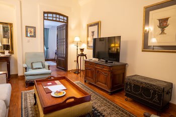 Mansion Alcazar