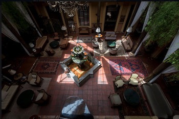 Mansion Alcazar