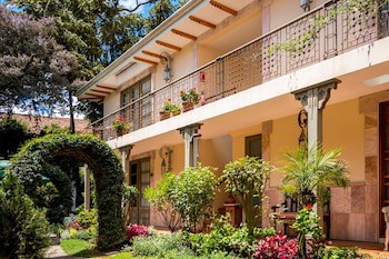 Mansion Alcazar