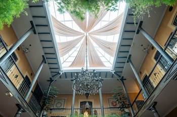 Mansion Alcazar