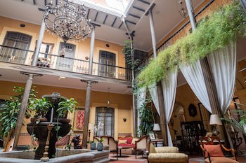 Mansion Alcazar