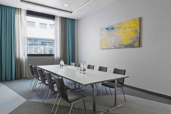 Courtyard By Marriott Zurich North