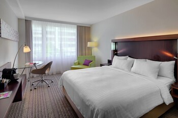 Courtyard By Marriott Zurich North