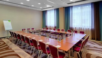 Courtyard By Marriott Zurich North