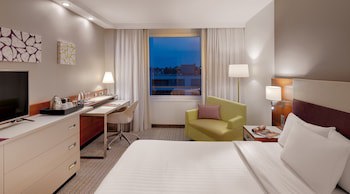 Courtyard By Marriott Zurich North