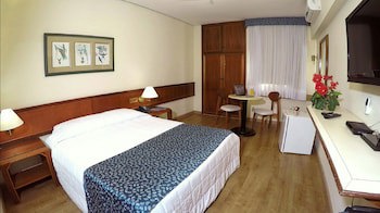Crillon Palace Hotel