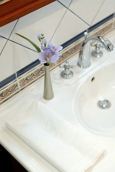 Grotthuss Boutique Hotel
