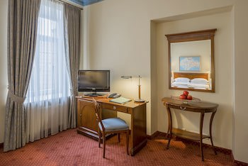 Grotthuss Boutique Hotel
