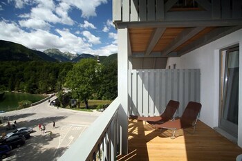 Hotel Jezero