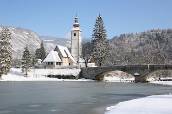 Hotel Jezero