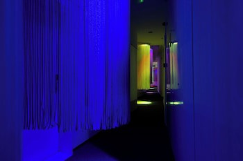 Chic & Basic Born Boutique Hotel