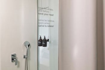 Chic & Basic Born Boutique Hotel