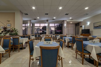 Delfini Hotel