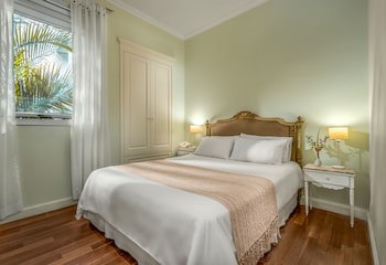 248 Finisterra Hotel Boutique Argentino