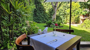 248 Finisterra Hotel Boutique Argentino