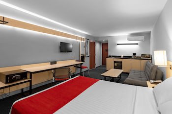 City Express Plus By Marriott Guadalajara Expo