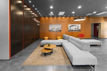 City Express Plus By Marriott Guadalajara Expo