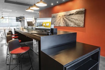 City Express Plus By Marriott Guadalajara Expo