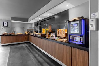 City Express Plus By Marriott Guadalajara Expo