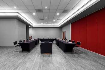 City Express Plus By Marriott Guadalajara Expo