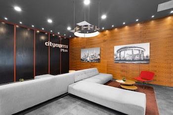 City Express Plus By Marriott Guadalajara Expo