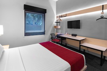 City Express Plus By Marriott Guadalajara Expo