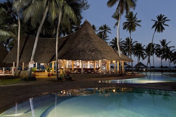 Neptune Paradise Beach Resort & Spa