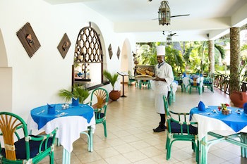 Neptune Paradise Beach Resort & Spa