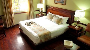 Platino Hotel & Casino