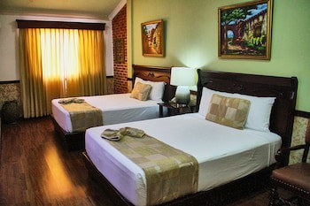 Platino Hotel & Casino