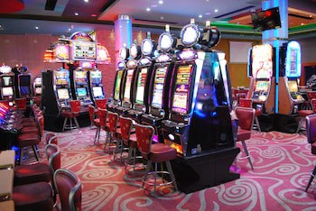 Platino Hotel & Casino