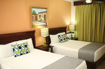 Platino Hotel & Casino