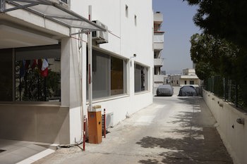 Zoukotel Hotel
