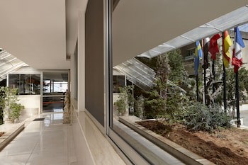 Zoukotel Hotel