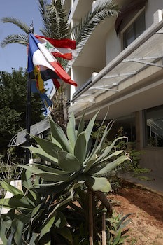 Zoukotel Hotel