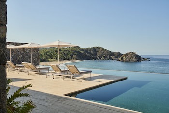 Four Seasons Resort Tamarindo