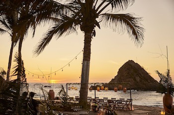 Four Seasons Resort Tamarindo