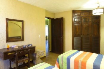 Vista Vallarta All Suites On The Beach