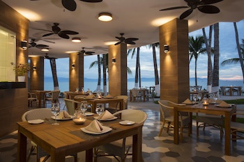 Vista Vallarta All Suites On The Beach