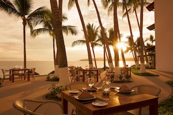 Vista Vallarta All Suites On The Beach
