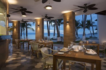 Vista Vallarta All Suites On The Beach