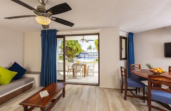 Vista Vallarta All Suites On The Beach
