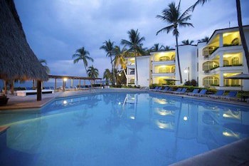 Vista Vallarta All Suites On The Beach
