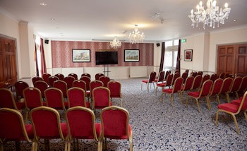 The Bell Hotel Thetford By Greene King Inns