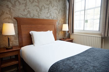 The Bell Hotel Thetford By Greene King Inns
