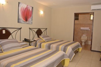 Balcon Del Mar Beach Front Hotel