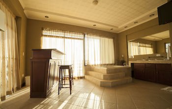 Balcon Del Mar Beach Front Hotel