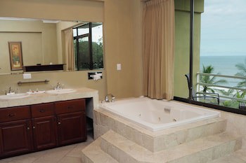 Balcon Del Mar Beach Front Hotel