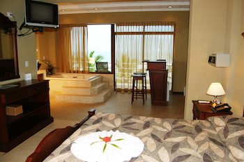 Balcon Del Mar Beach Front Hotel