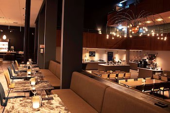 Park Inn By Radisson Oslo Airport Hotel West